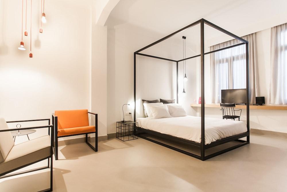 אתונה Monastiraki Suites By Livin Urbban מראה חיצוני תמונה