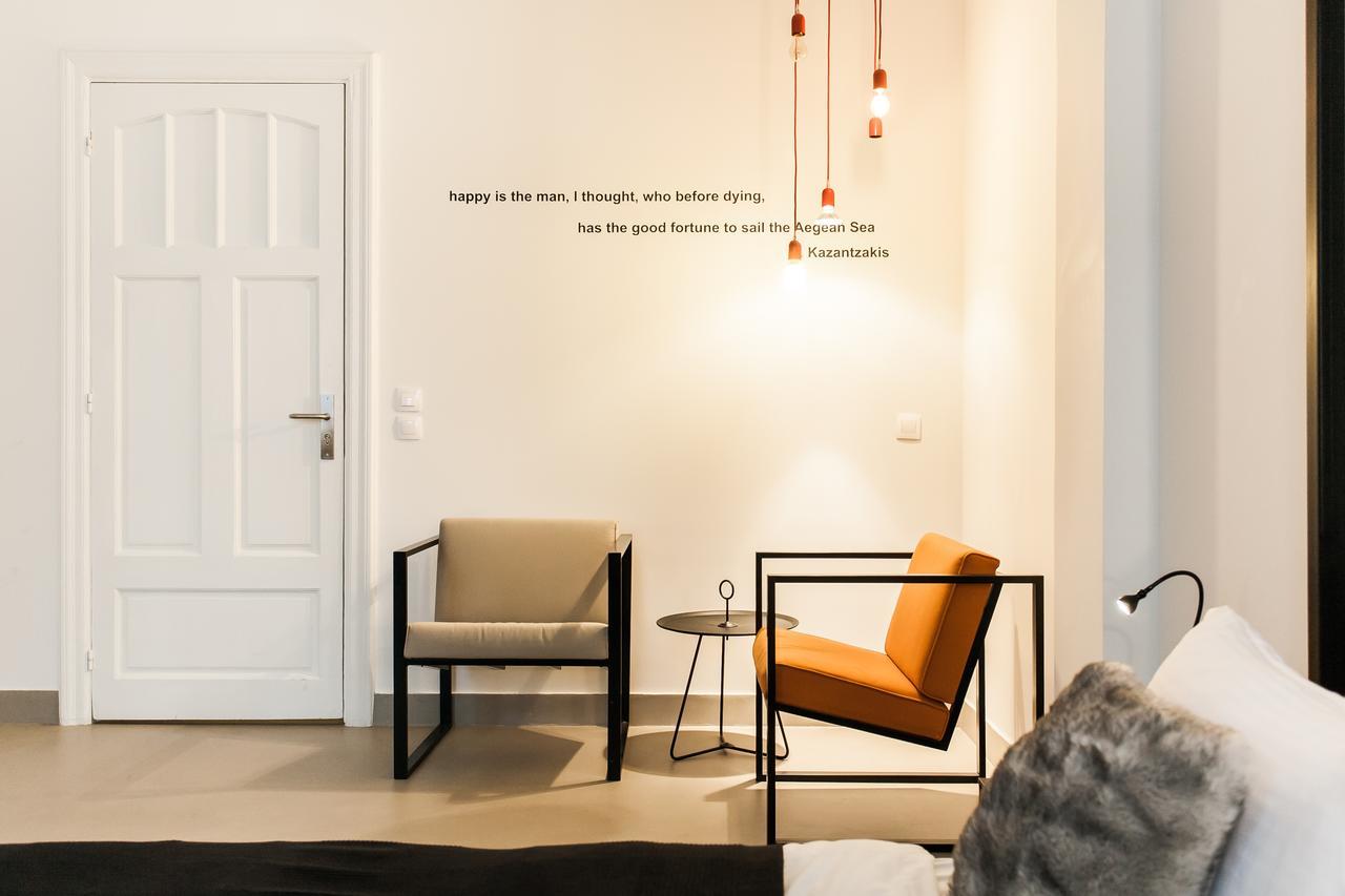 אתונה Monastiraki Suites By Livin Urbban מראה חיצוני תמונה