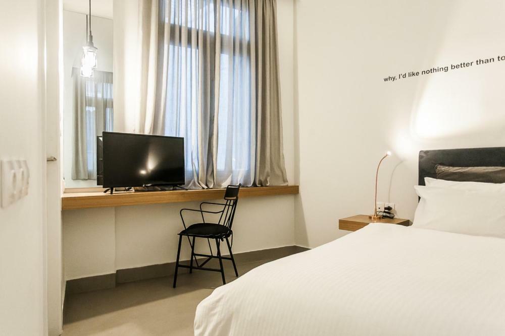 אתונה Monastiraki Suites By Livin Urbban מראה חיצוני תמונה